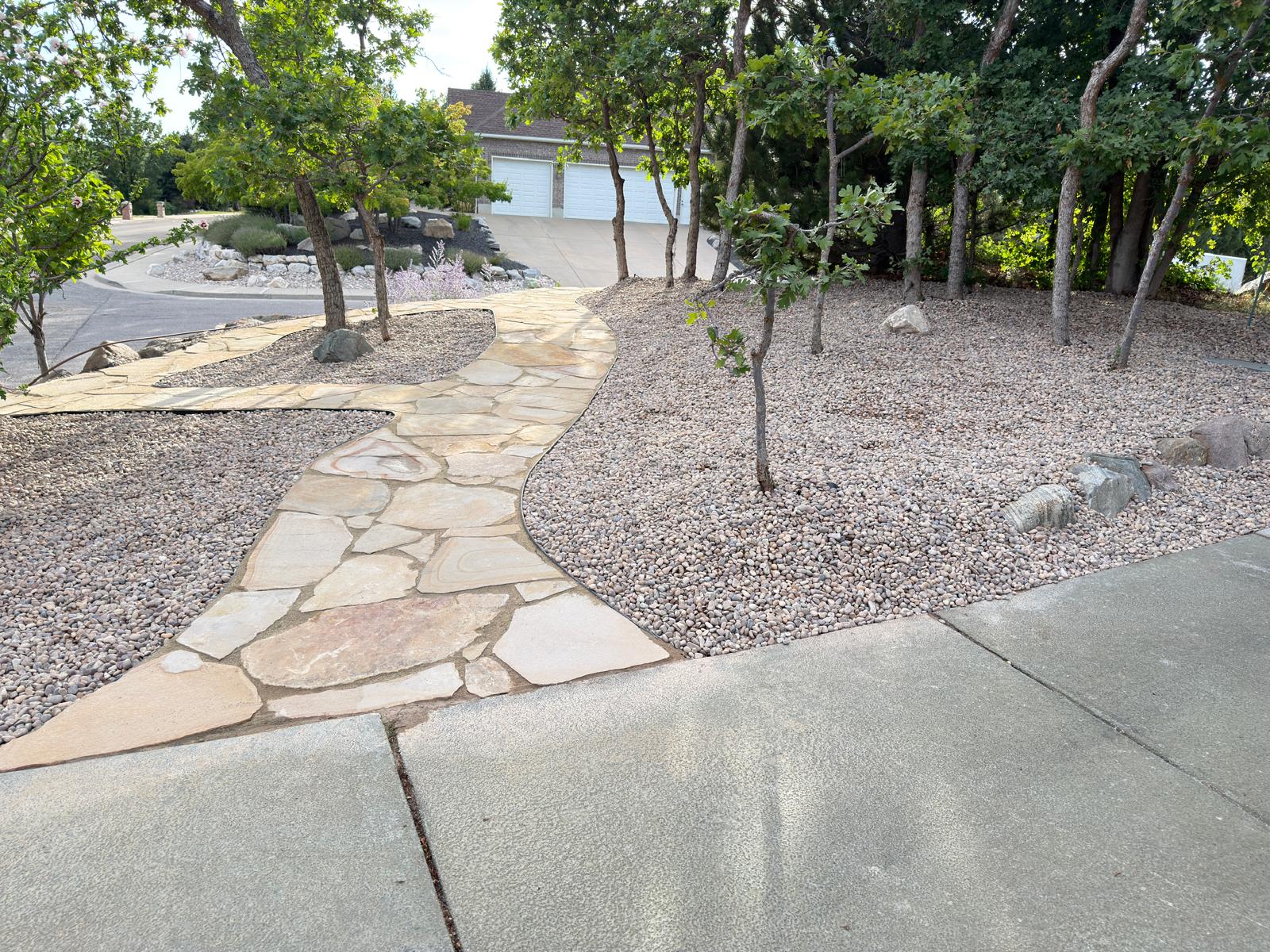 Hardscaping Services Utah Colorado – Flagstone Walkway